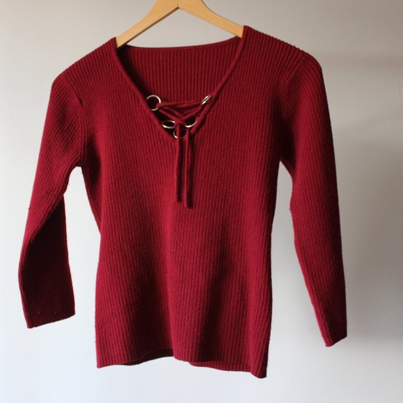Vintage Burgundy Sweater - Picture 5 of 6